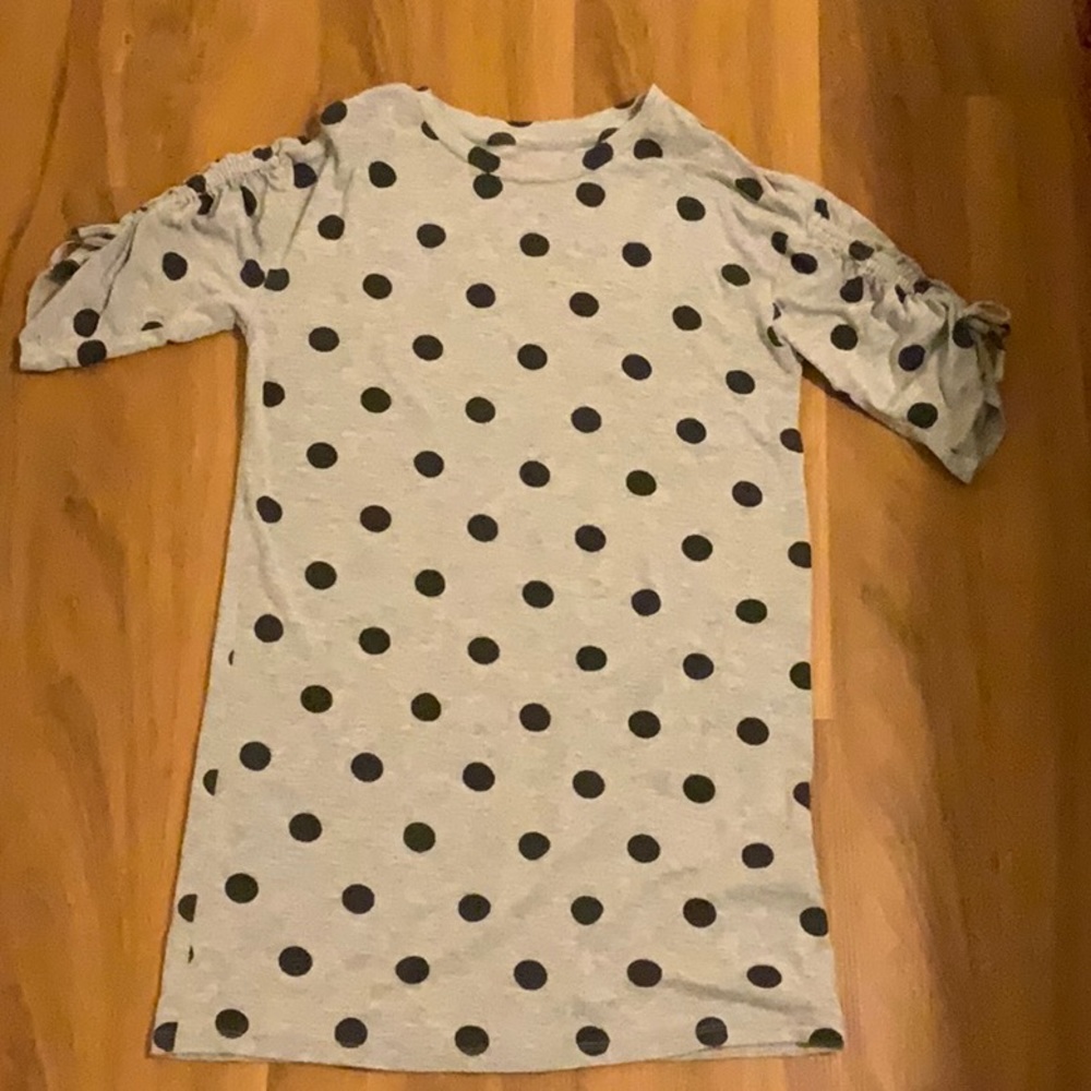 Cat and Jack Gray Polka doted Dress